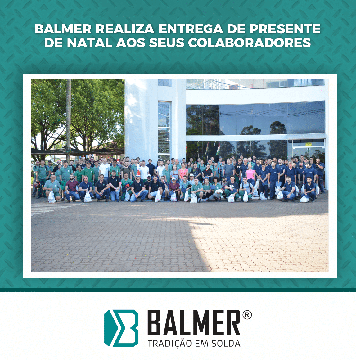 Foto 6 - BALMER REALIZA ENTREGA DE PRESENTE  DE NATAL AOS SEUS COLABORADORES