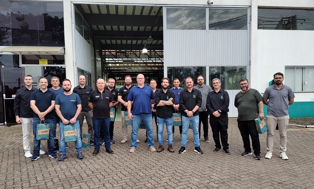 BALMER recebe clientes em imers�o t�cnica em seu parque fabril